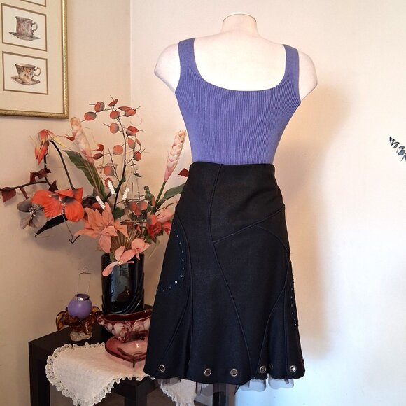 NWT Simon Chang Elegant Black Floral Embroidered Fall Winter Lined Ruffle Skirt - Picture 11 of 13